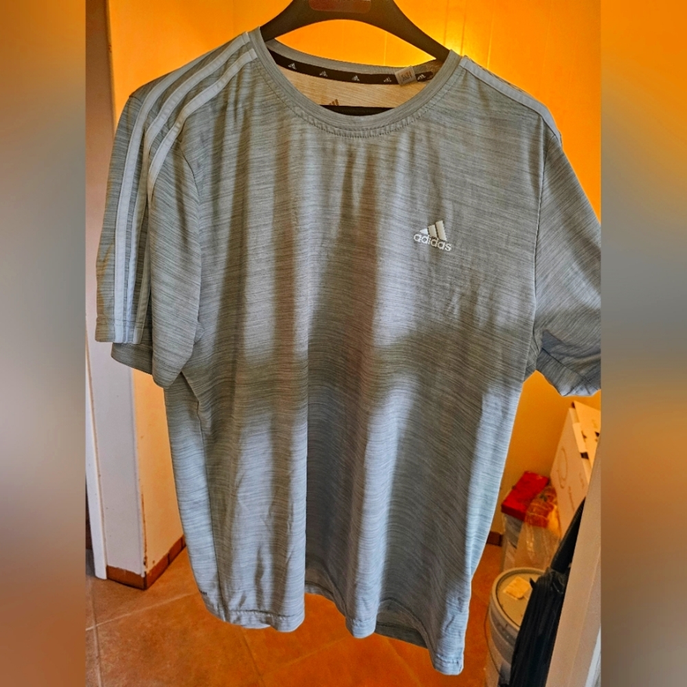 Addidas primegreen tee